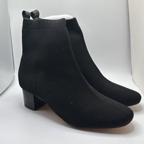 CUSHIONAIRE Women's Stretch bootie +Memory Foam 9 BLACK - Picture 1 of 7